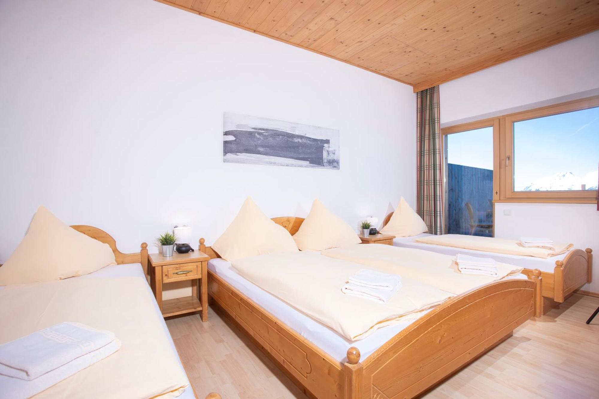 Alpenrelax Krepperhuette Hotel Volders Eksteriør billede