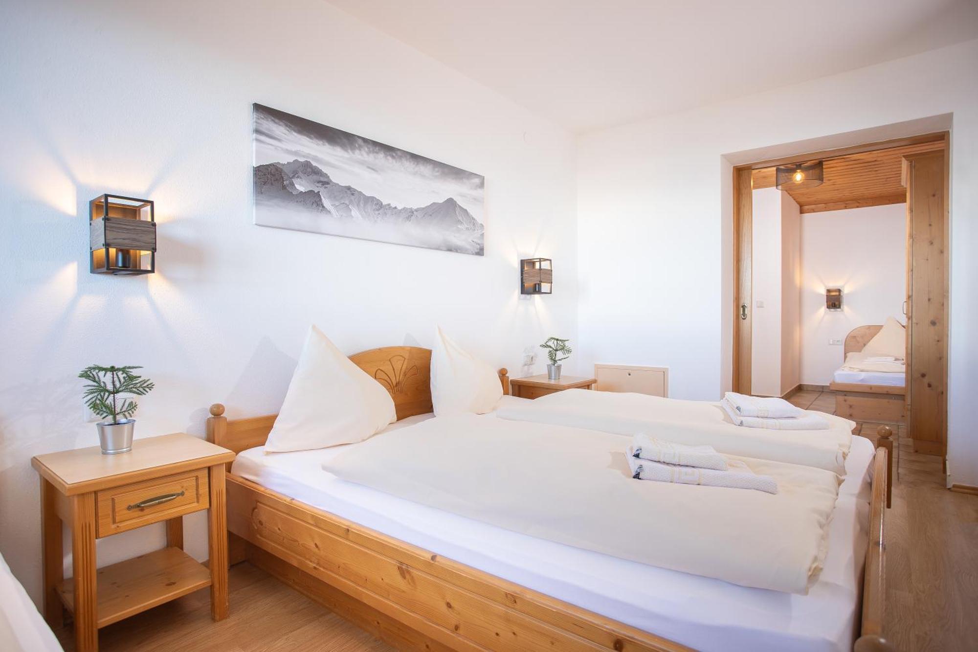 Alpenrelax Krepperhuette Hotel Volders Eksteriør billede