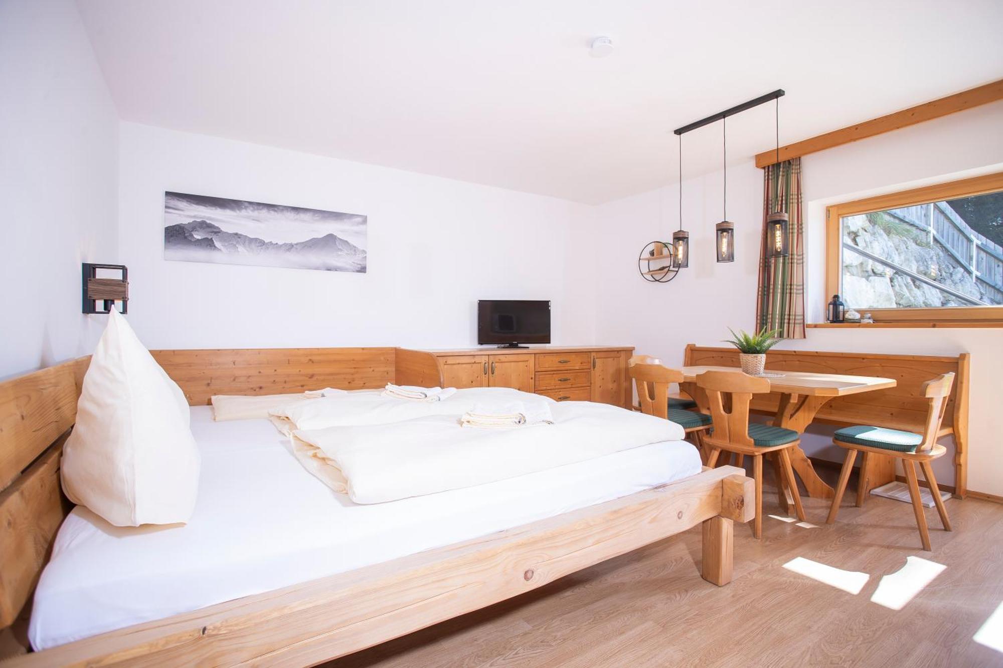 Alpenrelax Krepperhuette Hotel Volders Eksteriør billede