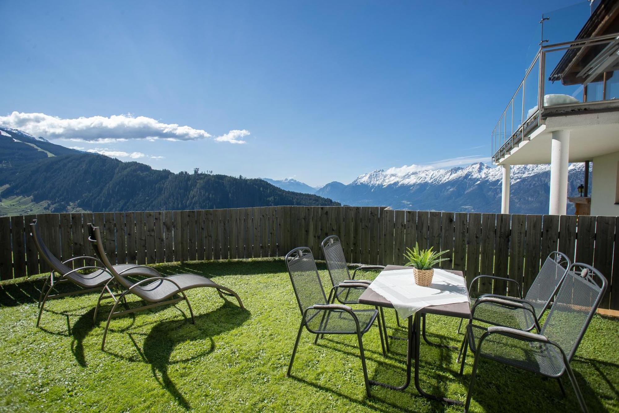 Alpenrelax Krepperhuette Hotel Volders Eksteriør billede